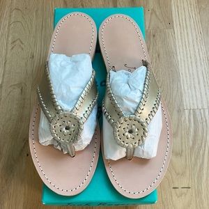 NIB!  Jack Rogers Ro Sandal sz 8.5 platinum leather